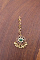 Kundan Oval Ruby Green teeka