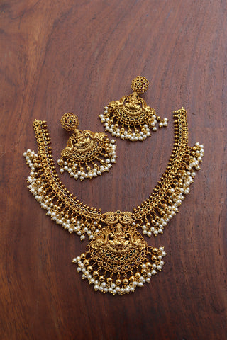 Lakshmi Dots Cluster short set