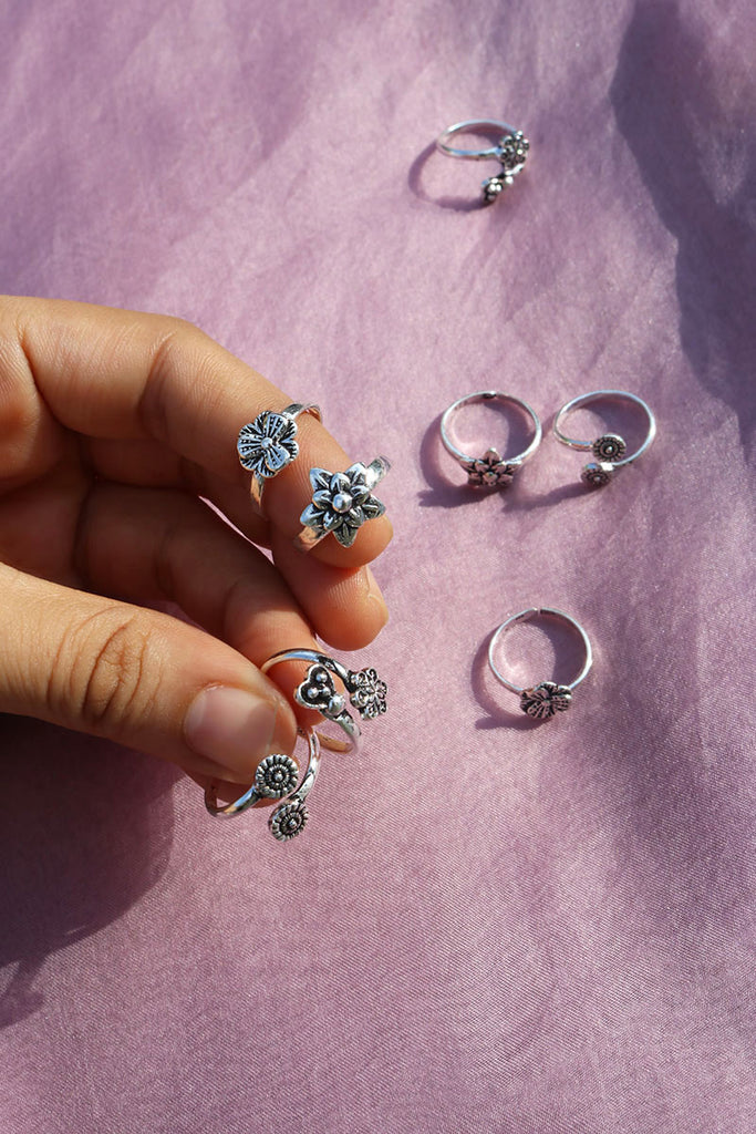 92.5 Silver Thin Band Toe Ring zahana