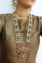 Festive Kundan Paisley Flower Long Set