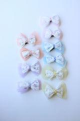 Lacey Bow Set